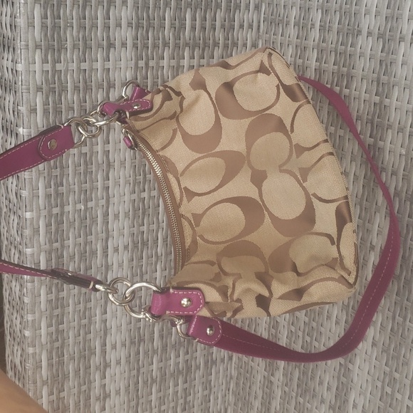 ❤COACH Signature Stripe Demi Top Handle (NWOT) - Picture 3 of 15